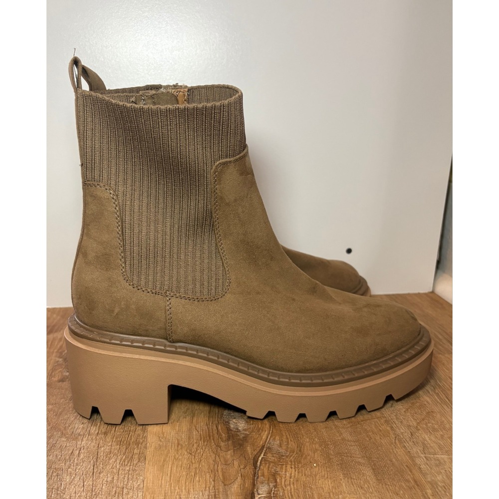 Women's Kyrie Chunky Heel Ankle Sock Boots Tan -‎ Universal Thread - SIZE 11 Nwt
